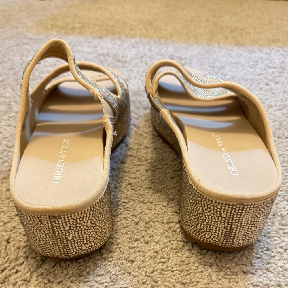 Chelsea & Violet Gold rhinestone embellished sandals Size 11 M - Picture 6 of 9